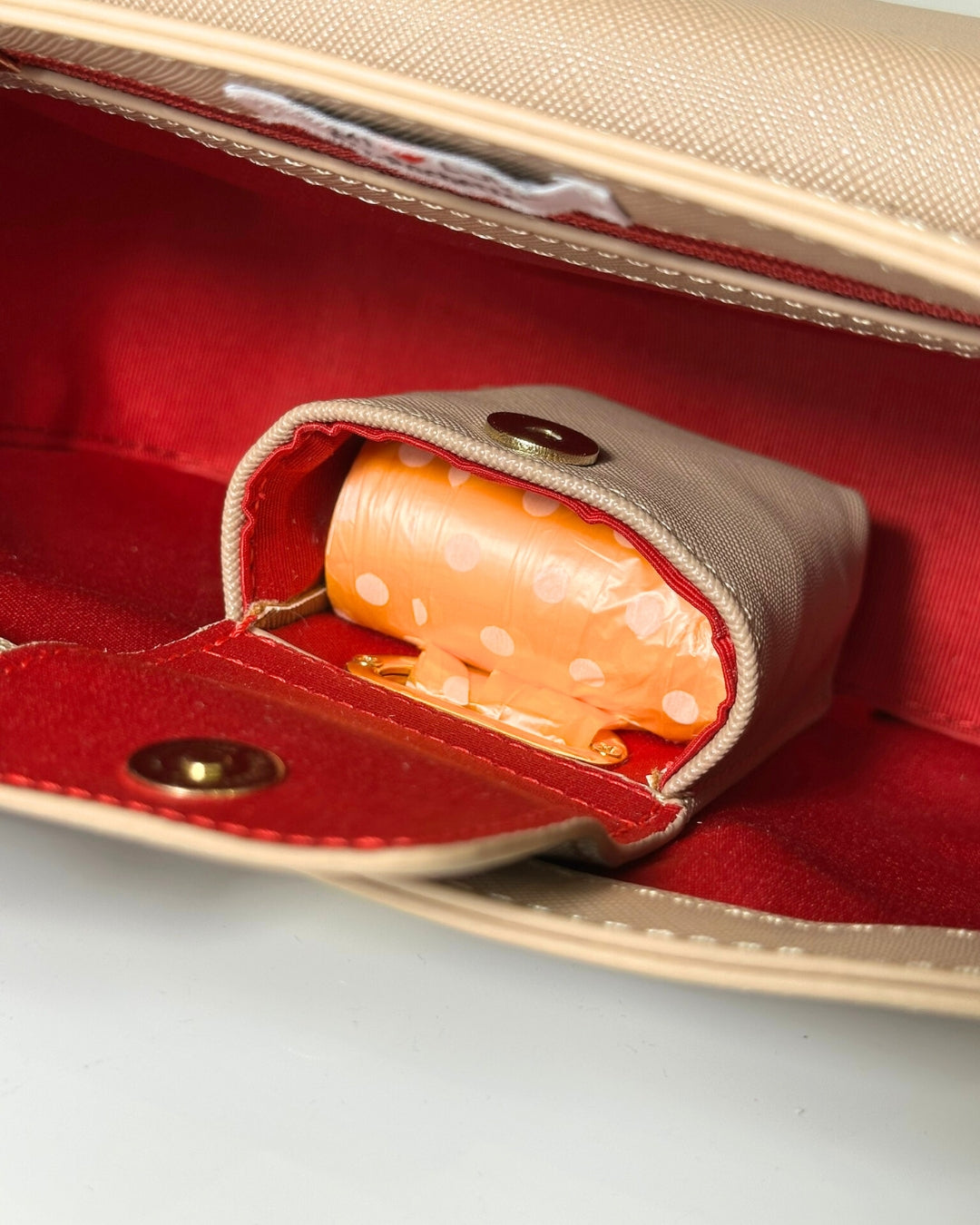 BORSA PER DOG MOM - BORSA CON PORTA SACCHETTINI - BORSA PER PASSEGGIATE CON IL CANE - BORSA CON PORTA SNACK - BORSA MODA PET-FRIENDLY - DISPENSER SACCHETTINI PER CANE - PORTA SNACK PER CANE