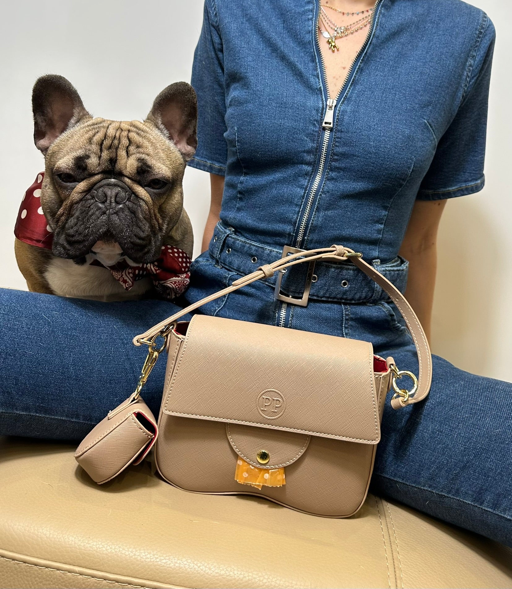 BORSA PER DOG MOM - BORSA CON PORTA SACCHETTINI - BORSA PER PASSEGGIATE CON IL CANE - BORSA CON PORTA SNACK - BORSA MODA PET-FRIENDLY - DISPENSER SACCHETTINI PER CANE - PORTA SNACK PER CANE