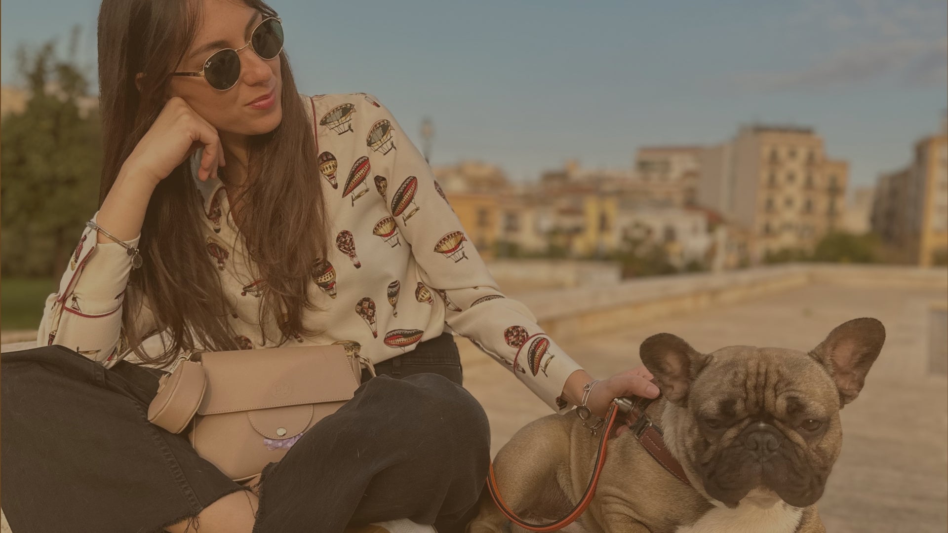 BORSA PER DOG MOM - BORSA CON PORTA SACCHETTINI - BORSA PER PASSEGGIATE CON IL CANE - BORSA CON PORTA SNACK - BORSA MODA PET-FRIENDLY - DISPENSER SACCHETTINI PER CANE - PORTA SNACK PER CANE