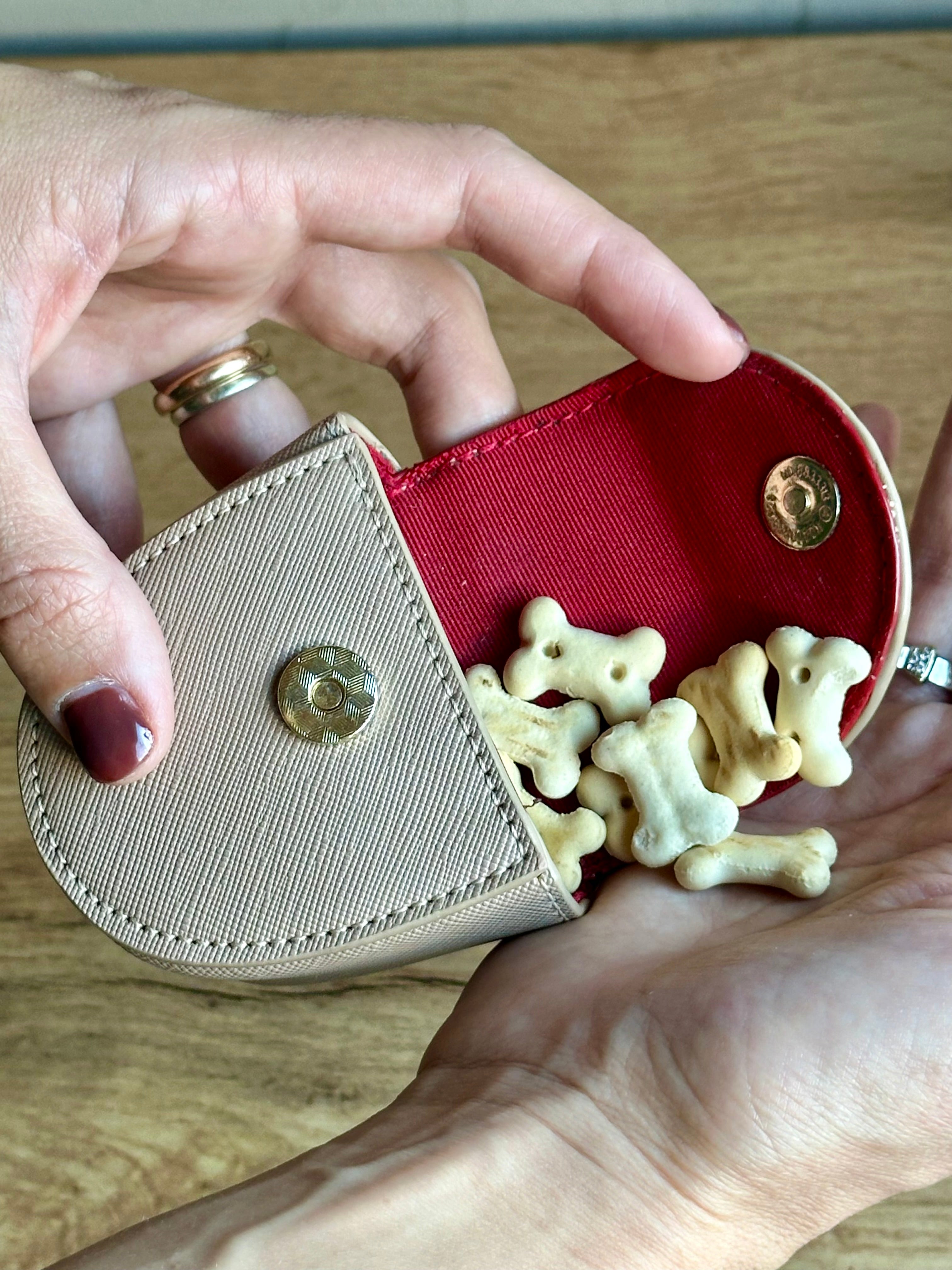 PORTA SNACK PER CANI - PORTA SNACK PER CANI COORDINATO - PORTA SNACK PER CANI PRATICO